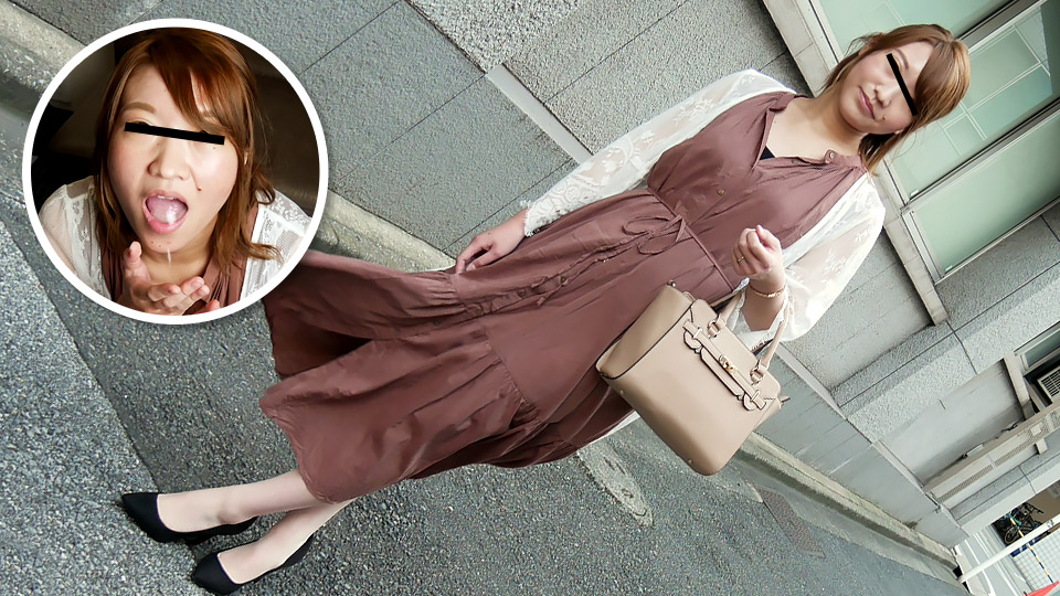 吞精的已婚婦女124～反應靈敏的妻子第一次喝別人的汁液～