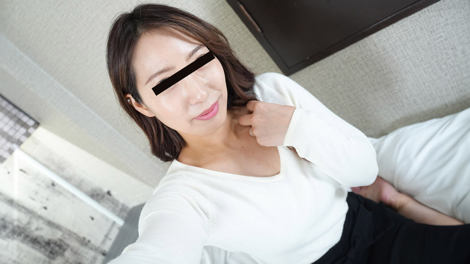 Fucking with a frustrated housewife who sent me a DM! Yoko Fujita